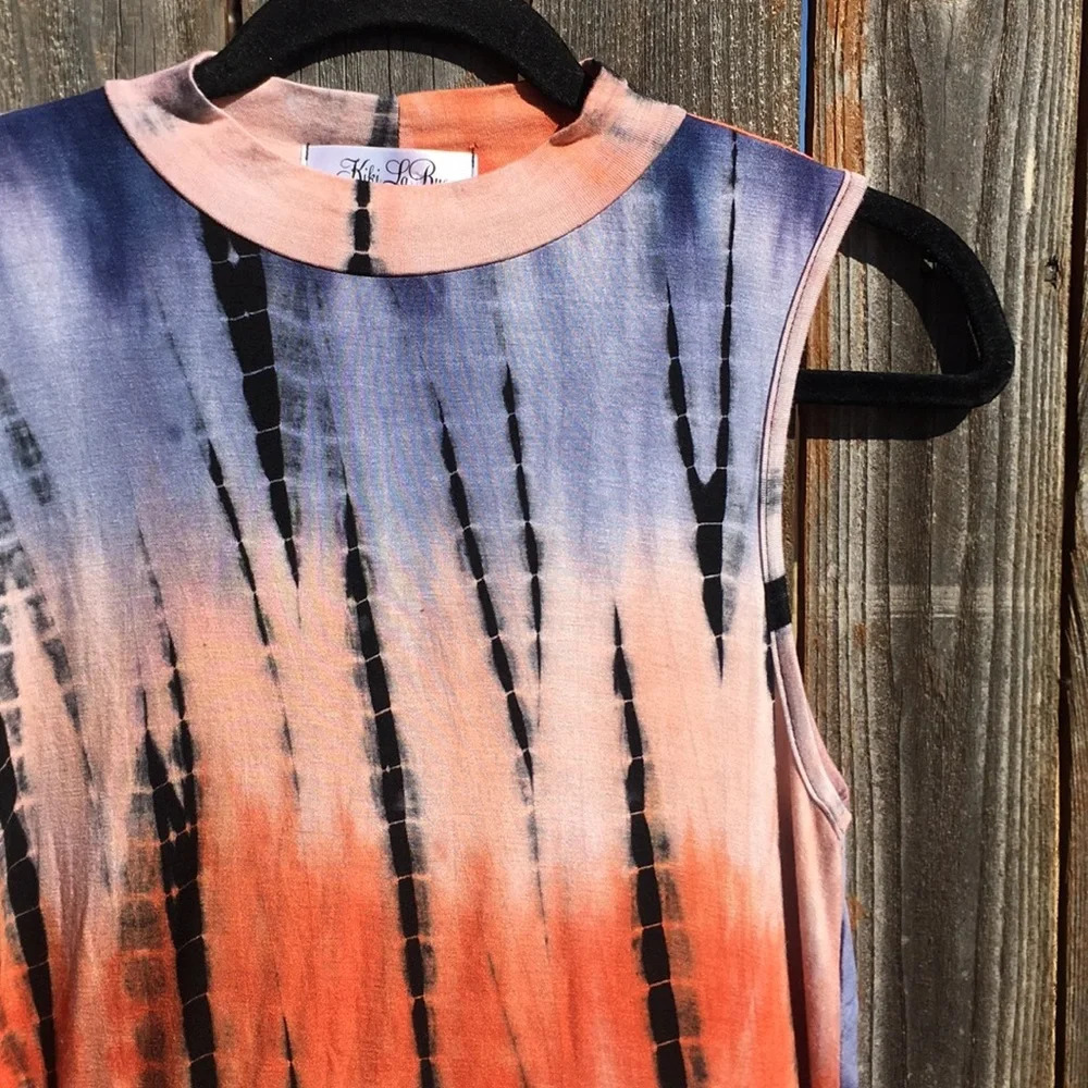 KIKILARUE boutique tie dye tunic nwt